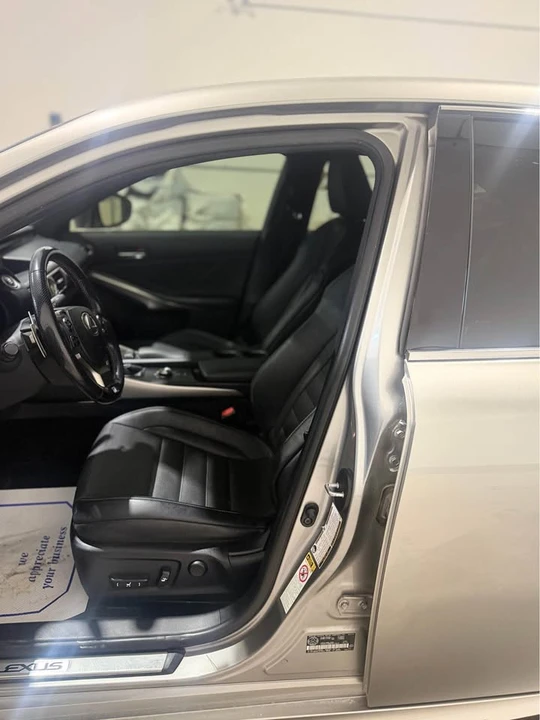 2016 Lexus IS 3rd Gen - Image 11 of 17