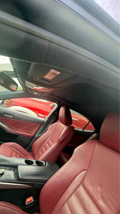 2016 Lexus IS 3rd Gen - Image 7 of 10