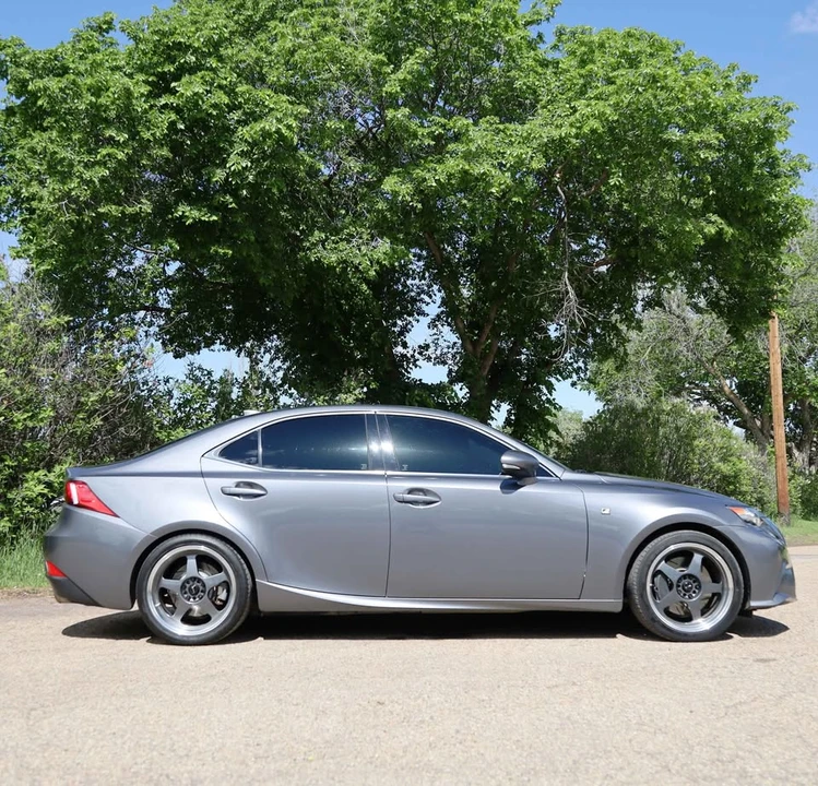 2016 Lexus IS 3rd Gen - Image 5 of 16