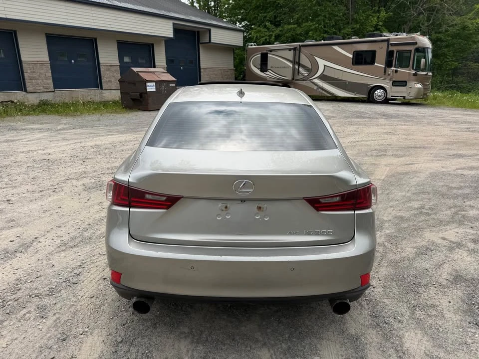 2016 Lexus IS 3rd Gen - Image 4 of 19