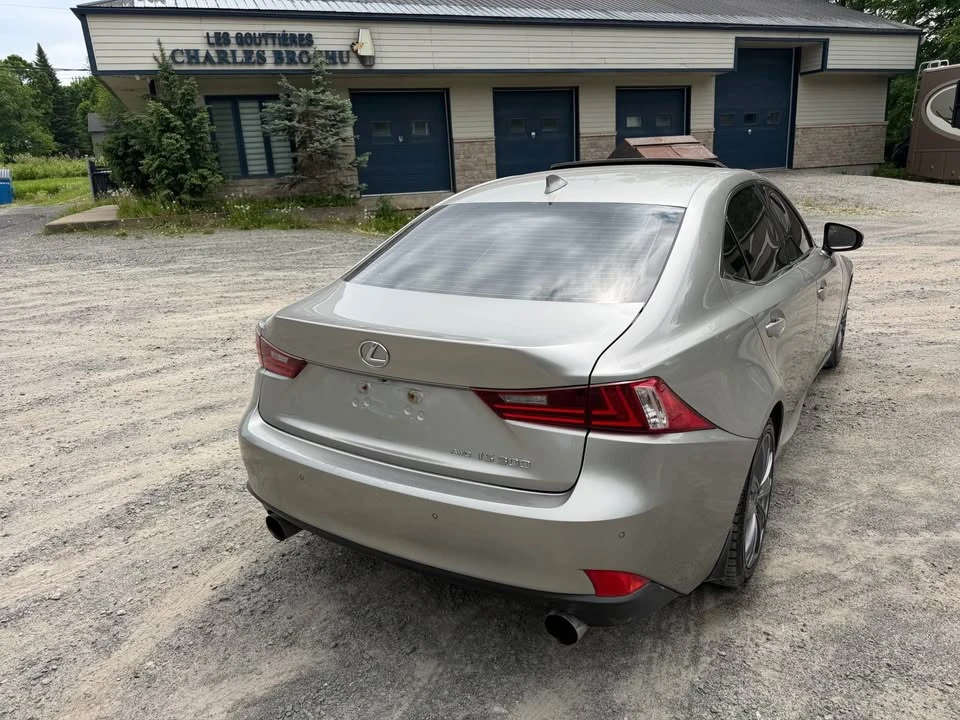 2016 Lexus IS 3rd Gen - Image 6 of 20