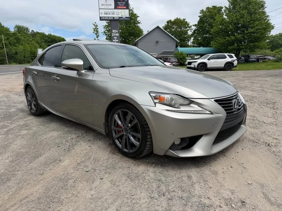2016 Lexus IS 3rd Gen - Image 12 of 20