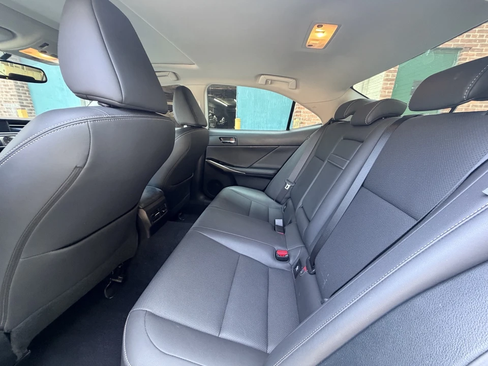 2016 Lexus IS 3rd Gen - Image 13 of 26