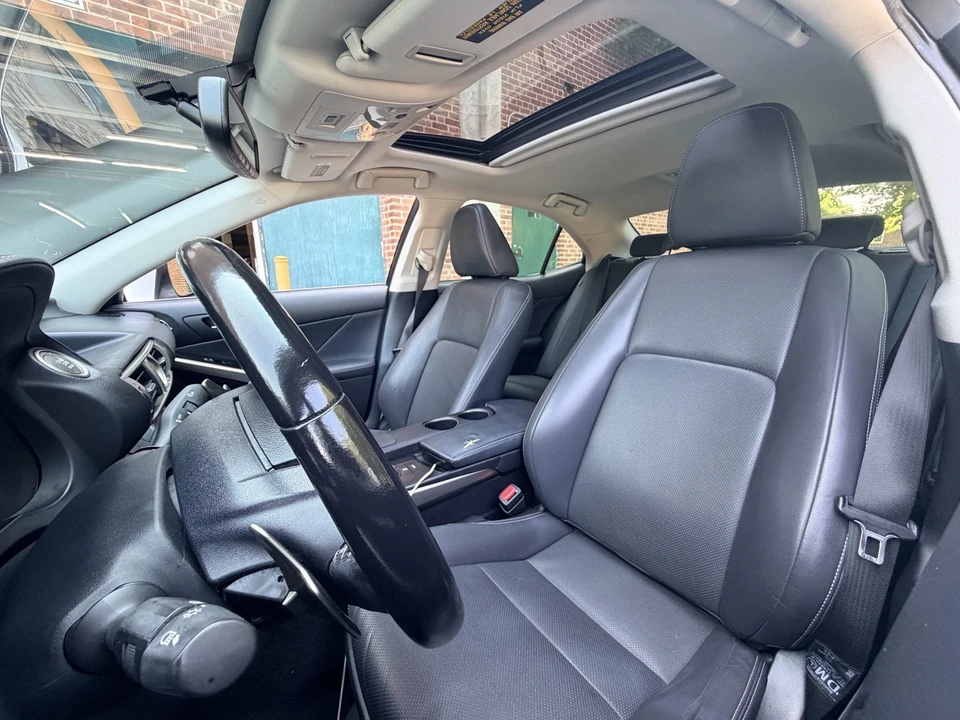 2016 Lexus IS 3rd Gen - Image 17 of 26