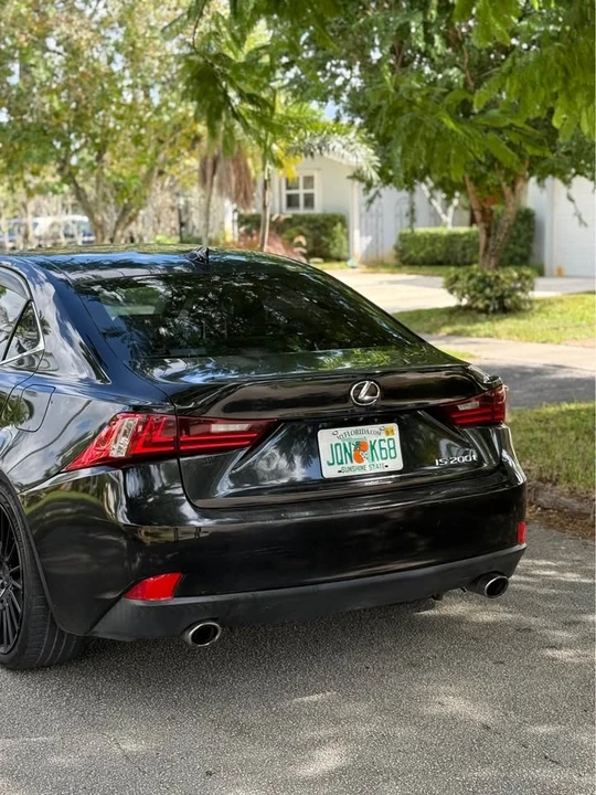 2016 Lexus IS 3rd Gen - Image 6 of 8