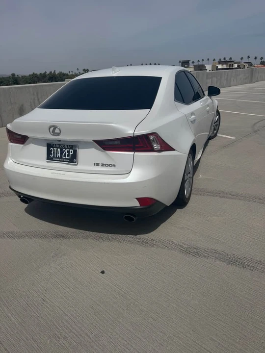 2016 Lexus IS 3rd Gen - Image 4 of 15