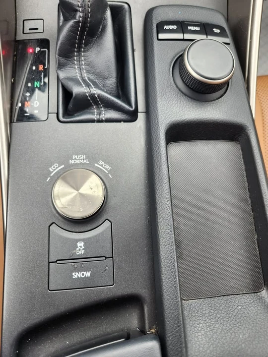 2016 Lexus IS 3rd Gen - Image 14 of 16