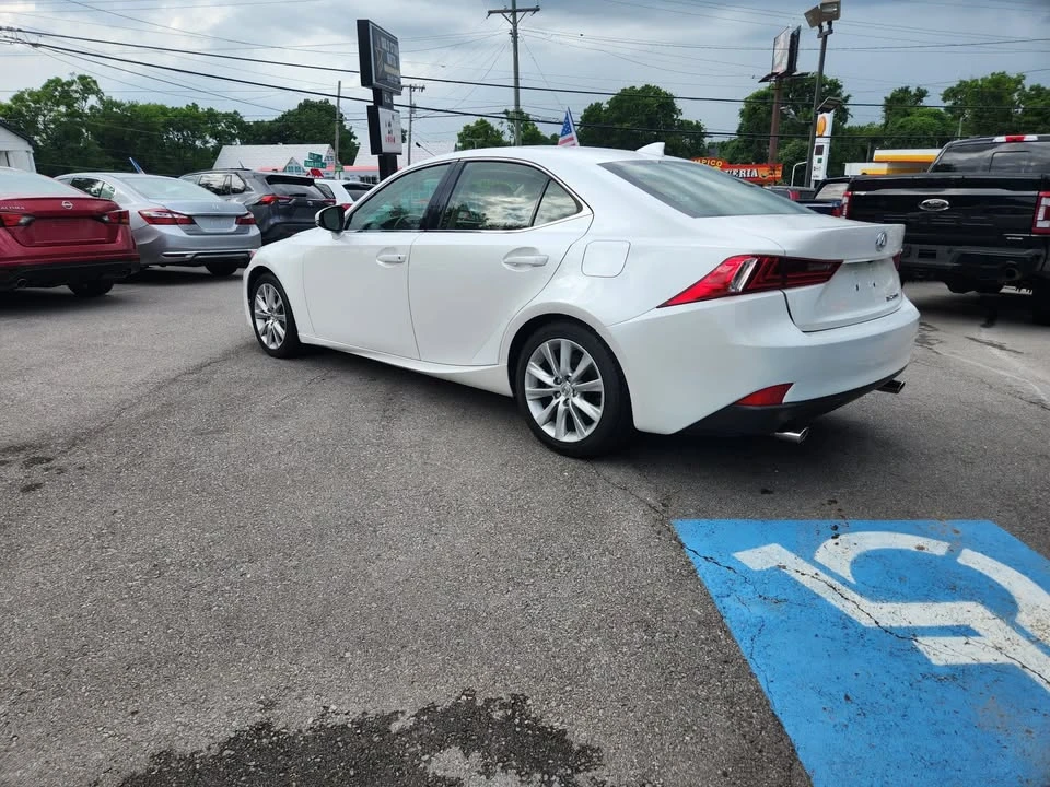 2016 Lexus IS 3rd Gen - Image 5 of 16