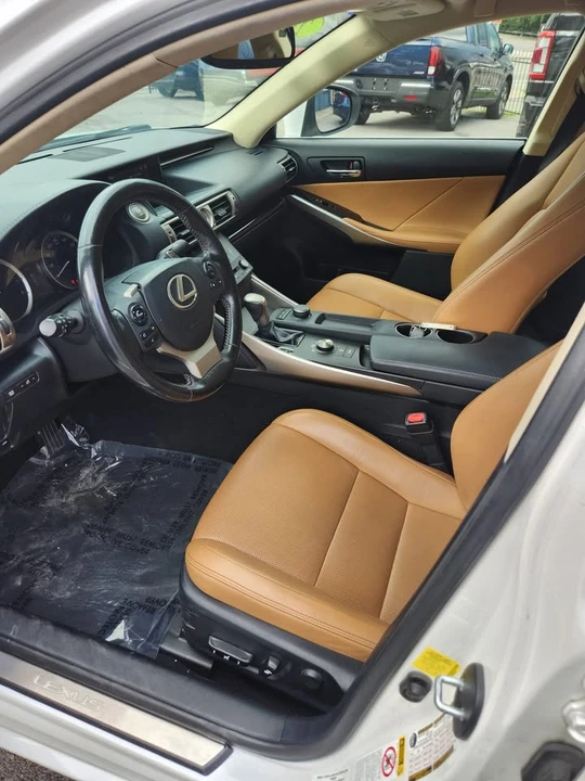 2016 Lexus IS 3rd Gen - Image 9 of 16