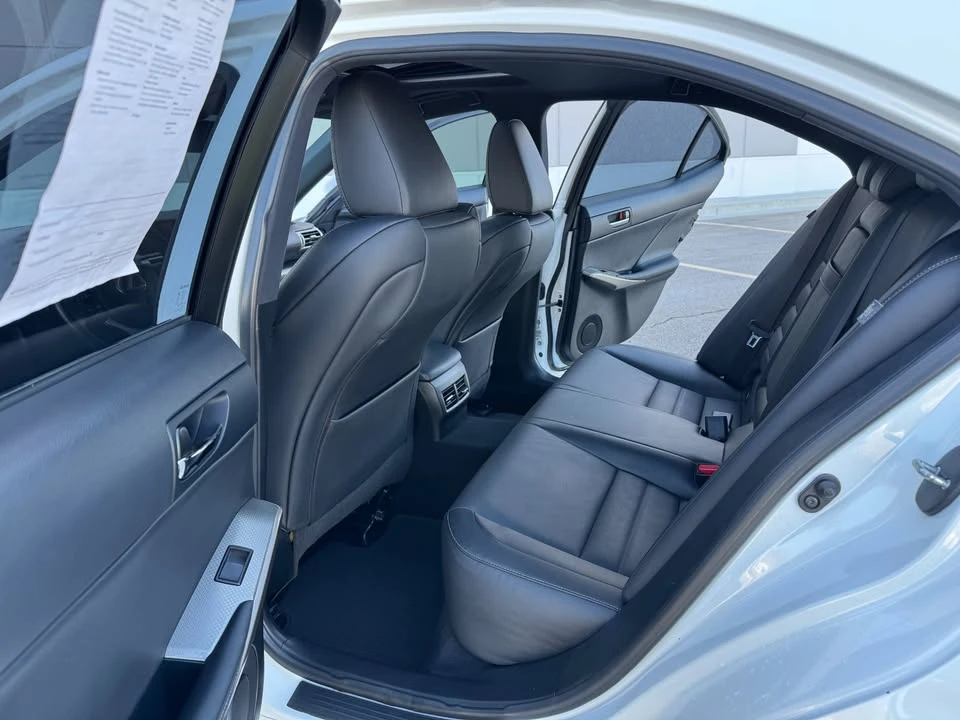 2016 Lexus IS 3rd Gen - Image 8 of 11
