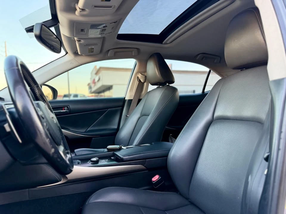 2016 Lexus IS 3rd Gen - Image 6 of 20