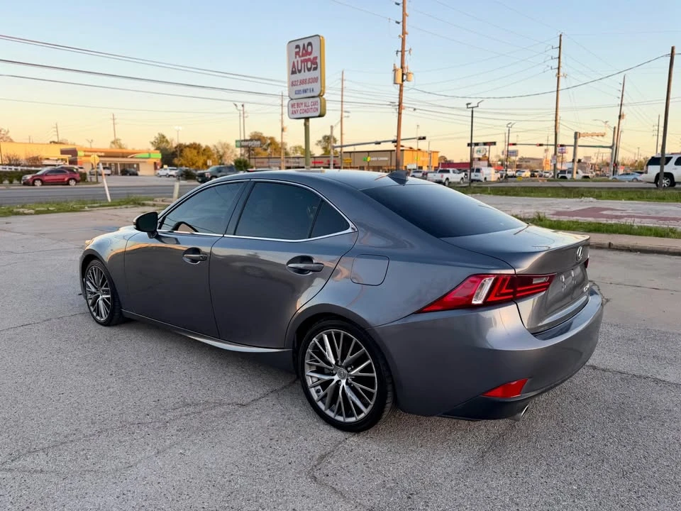2016 Lexus IS 3rd Gen - Image 13 of 20