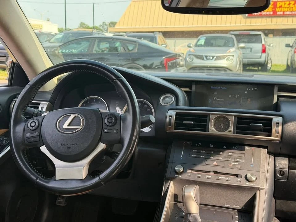 2016 Lexus IS 3rd Gen - Image 16 of 20