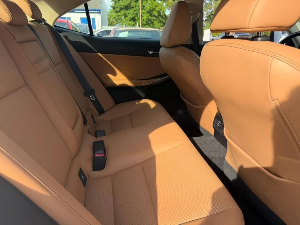 2016 Lexus IS 3rd Gen - Image 15 of 20