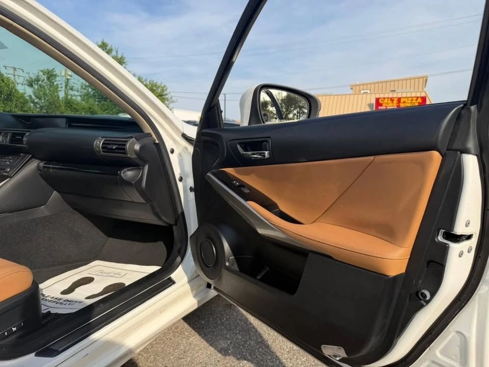 2016 Lexus IS 3rd Gen - Image 12 of 20
