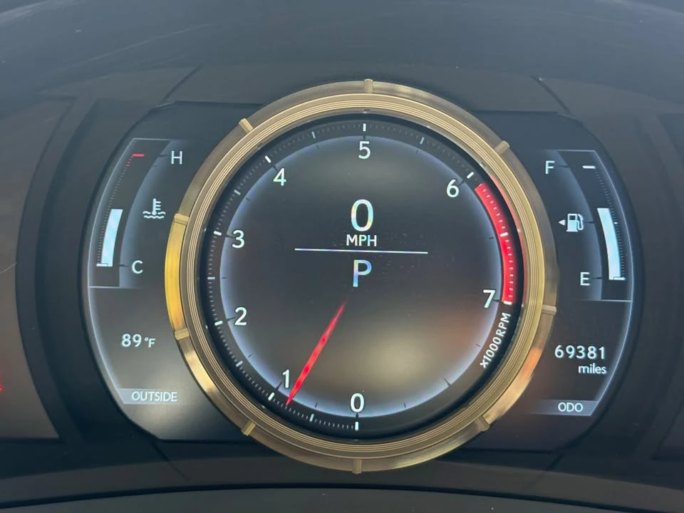 2016 Lexus IS 3rd Gen - Image 10 of 15