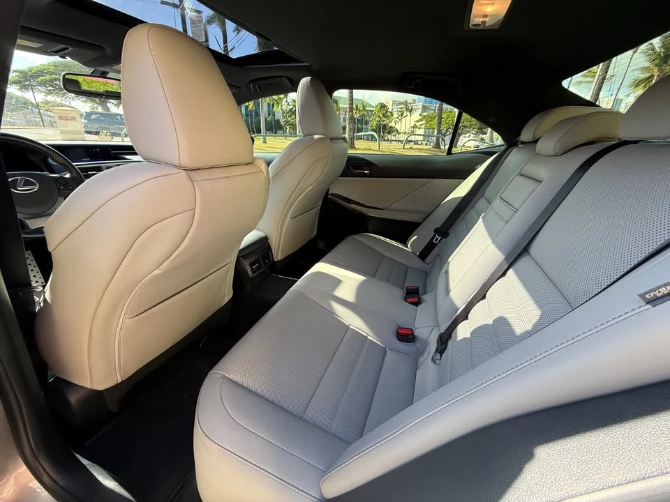 2016 Lexus IS 3rd Gen - Image 7 of 15