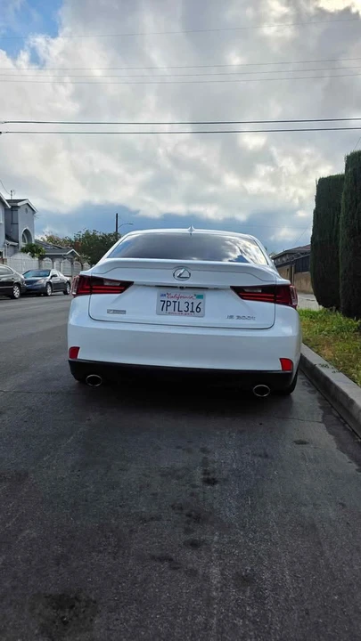 2016 Lexus IS 3rd Gen - Image 3 of 10