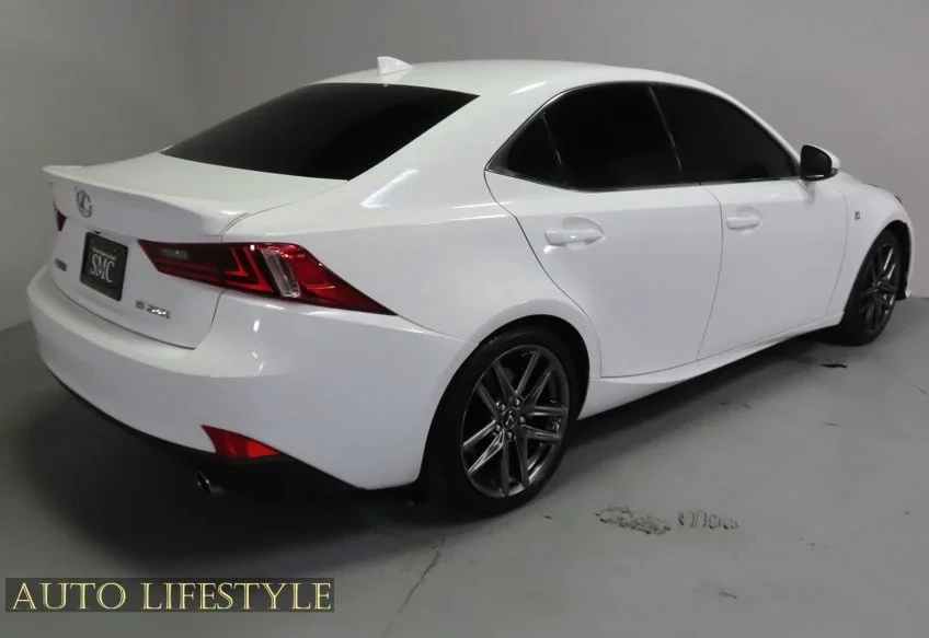 2016 Lexus IS 3rd Gen - Image 5 of 31