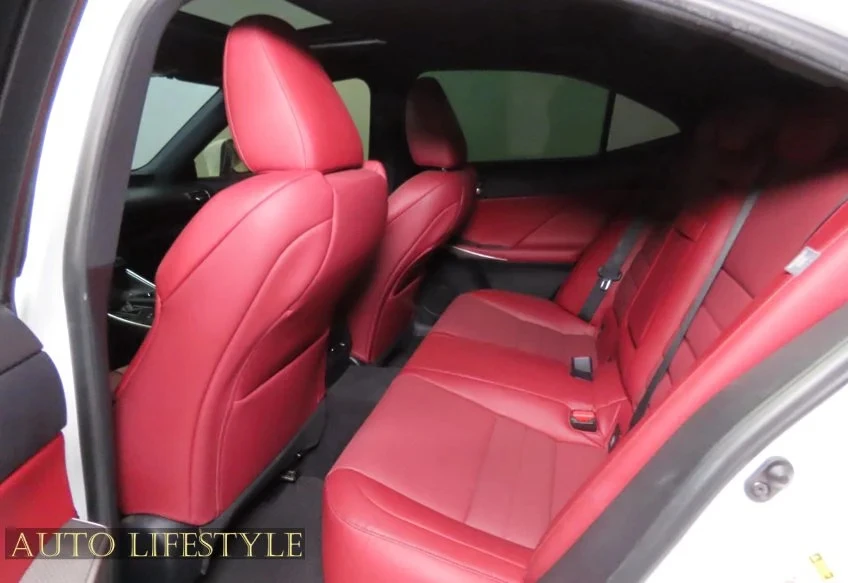 2016 Lexus IS 3rd Gen - Image 27 of 31