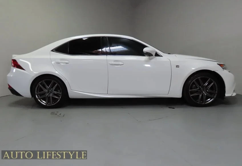 2016 Lexus IS 3rd Gen - Image 10 of 31