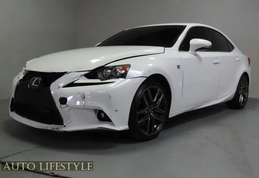 2016 Lexus IS 3rd Gen - Image 4 of 31