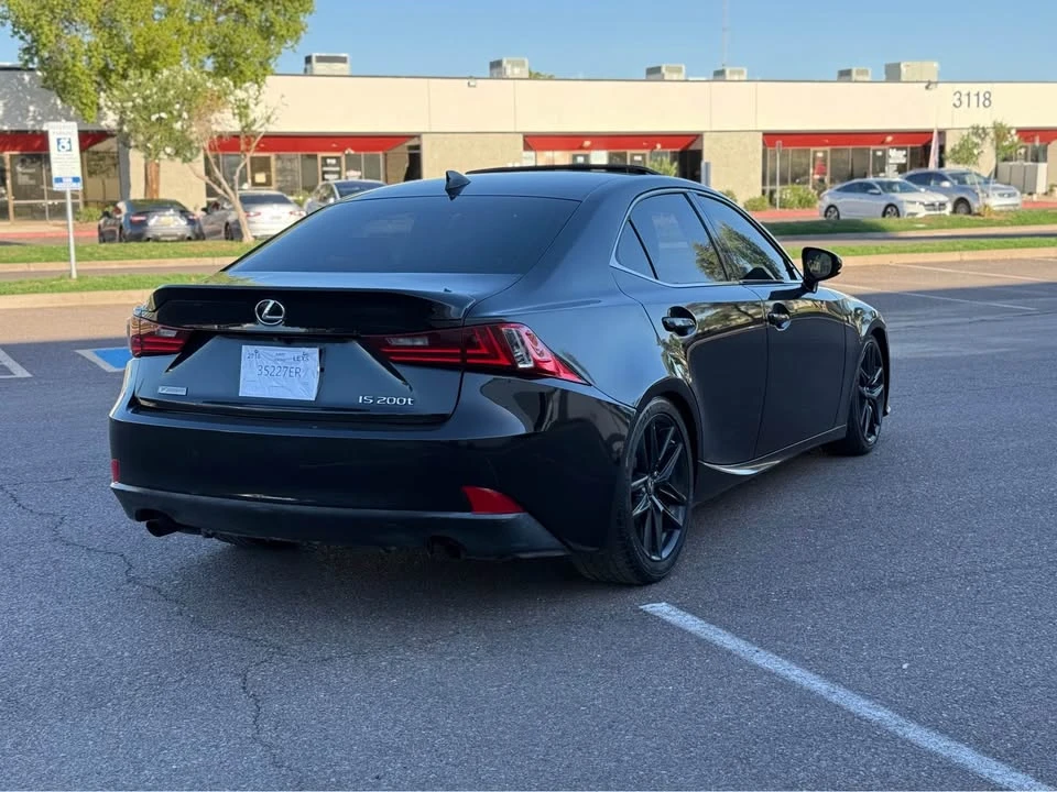 2016 Lexus IS 3rd Gen - Image 4 of 9
