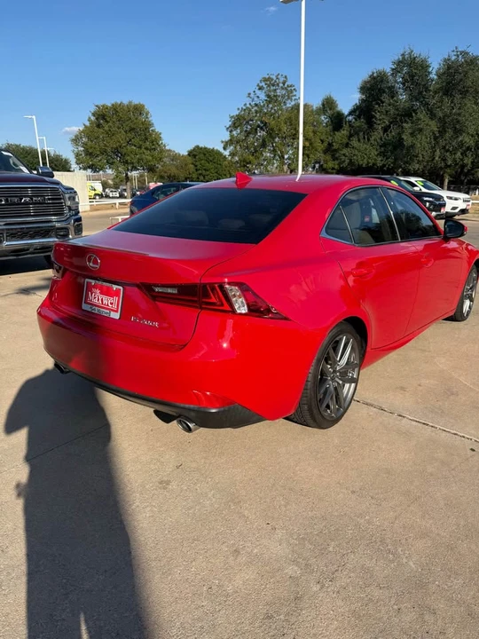 2016 Lexus IS 3rd Gen - Image 4 of 6