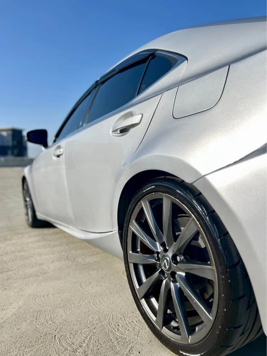 2016 Lexus IS 3rd Gen - Image 5 of 13