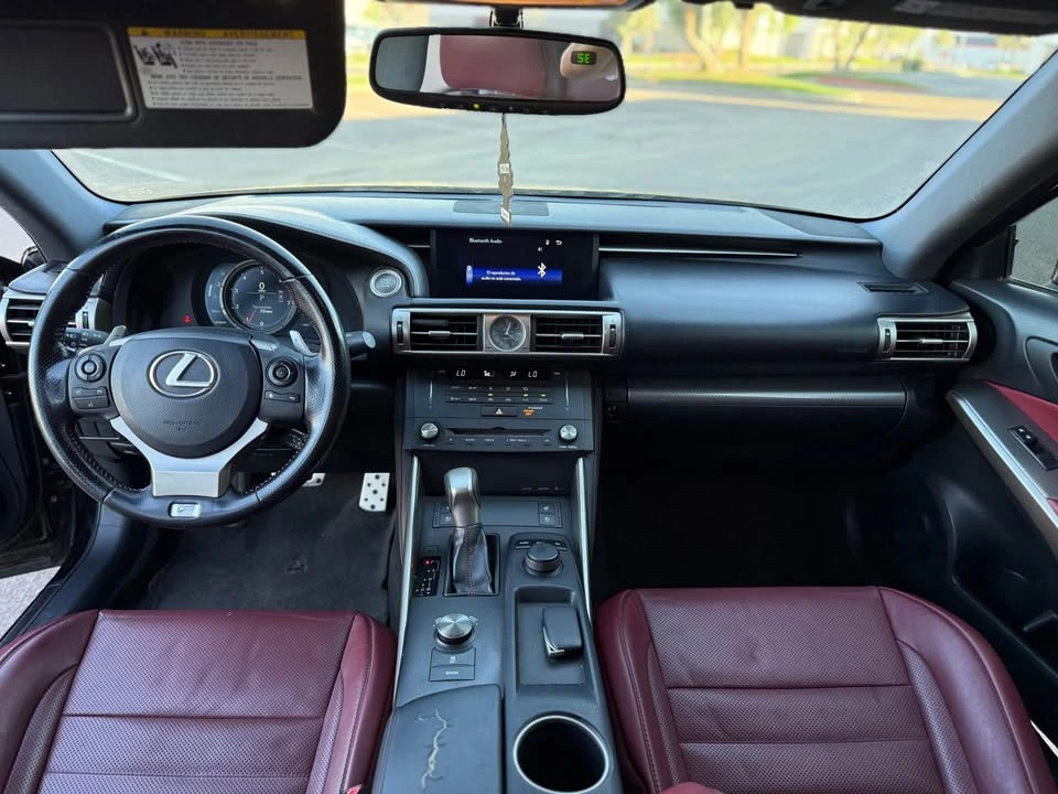2016 Lexus IS 3rd Gen - Image 5 of 9