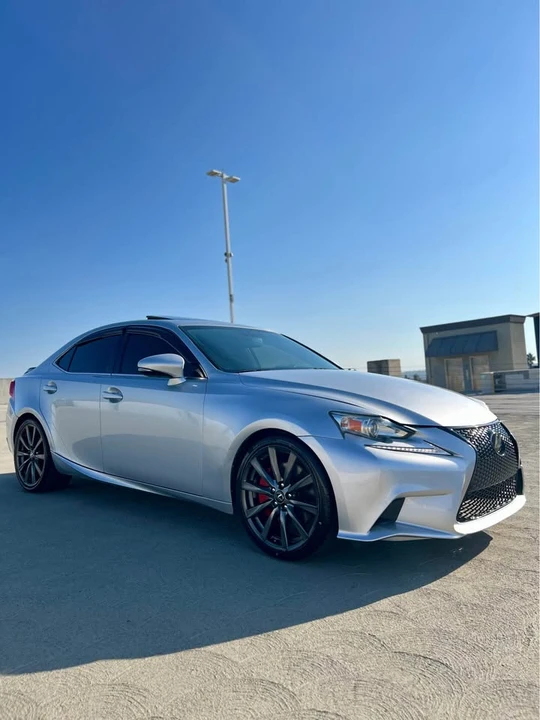 2016 Lexus IS 3rd Gen - Image 8 of 13