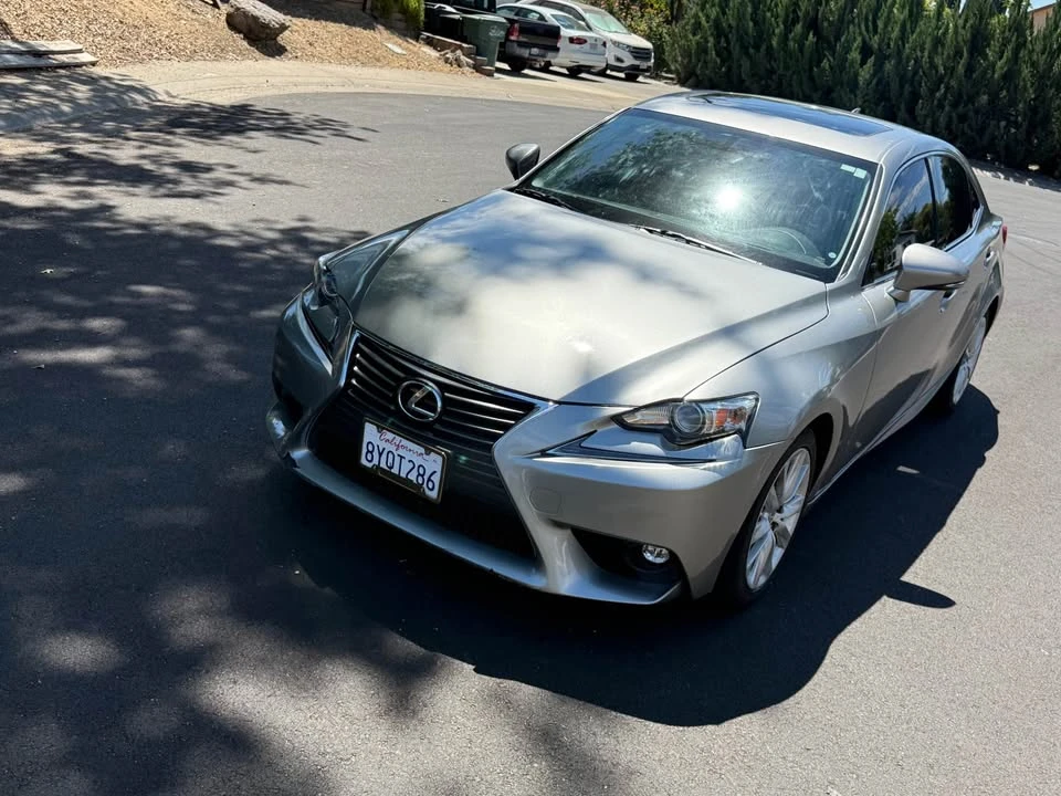 2016 Lexus IS 3rd Gen - Image 4 of 8
