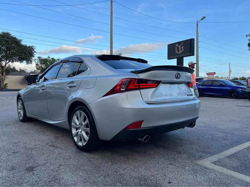 2016 Lexus IS 3rd Gen - Image 5 of 15