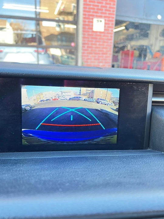 2016 Lexus IS 3rd Gen - Image 16 of 20