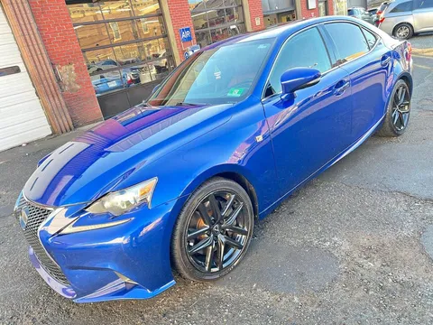 2016 Lexus IS 200t Sedan
