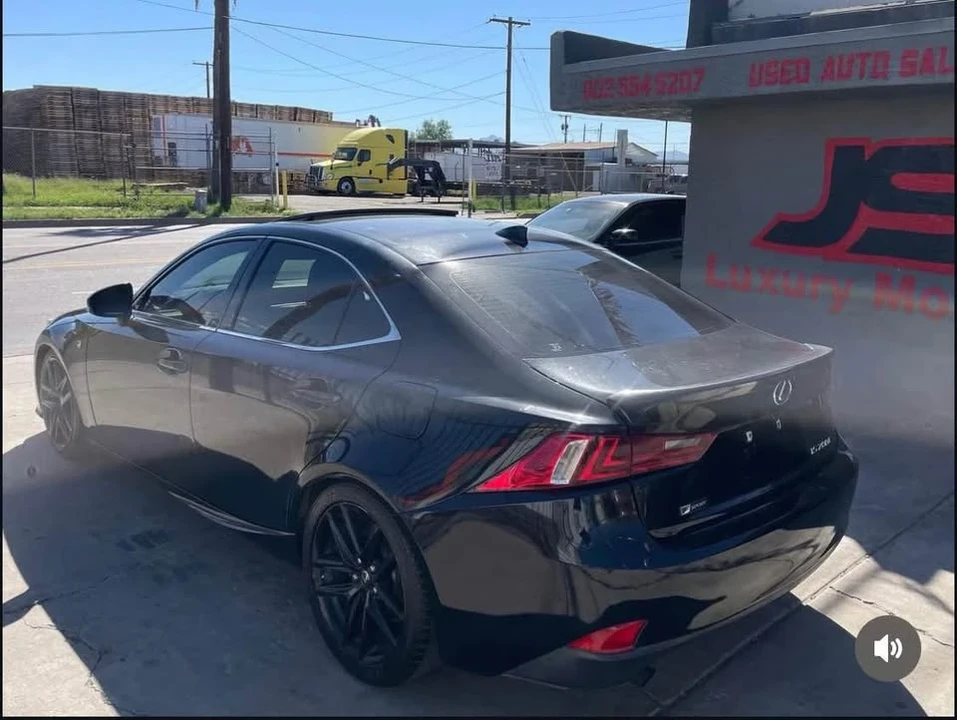 2016 Lexus IS 3rd Gen - Image 5 of 8