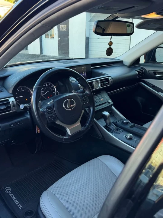 2016 Lexus IS 3rd Gen - Image 5 of 6