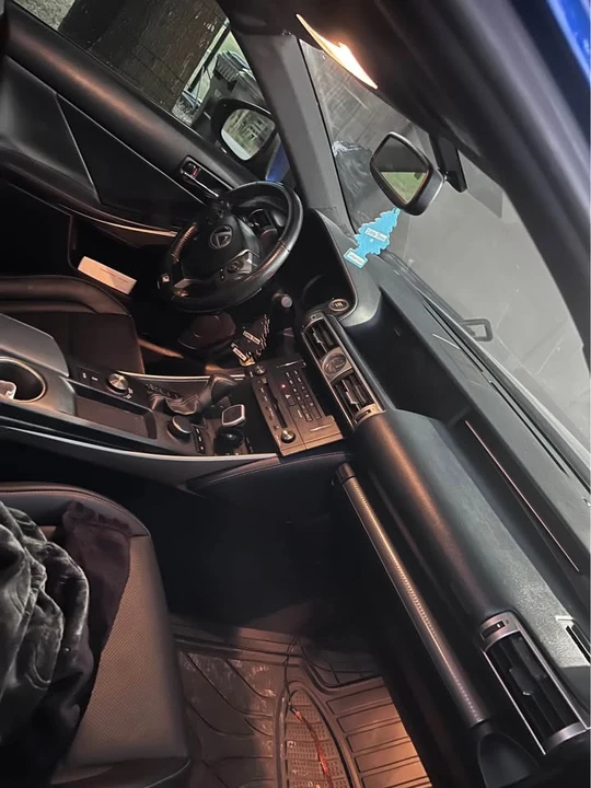 2016 Lexus IS 3rd Gen - Image 9 of 13