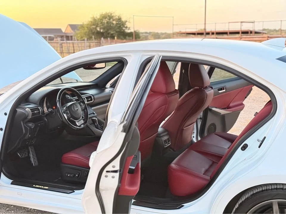 2016 Lexus IS 3rd Gen - Image 14 of 20
