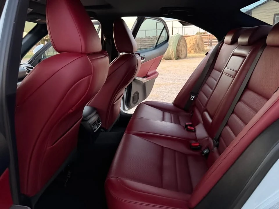 2016 Lexus IS 3rd Gen - Image 17 of 20