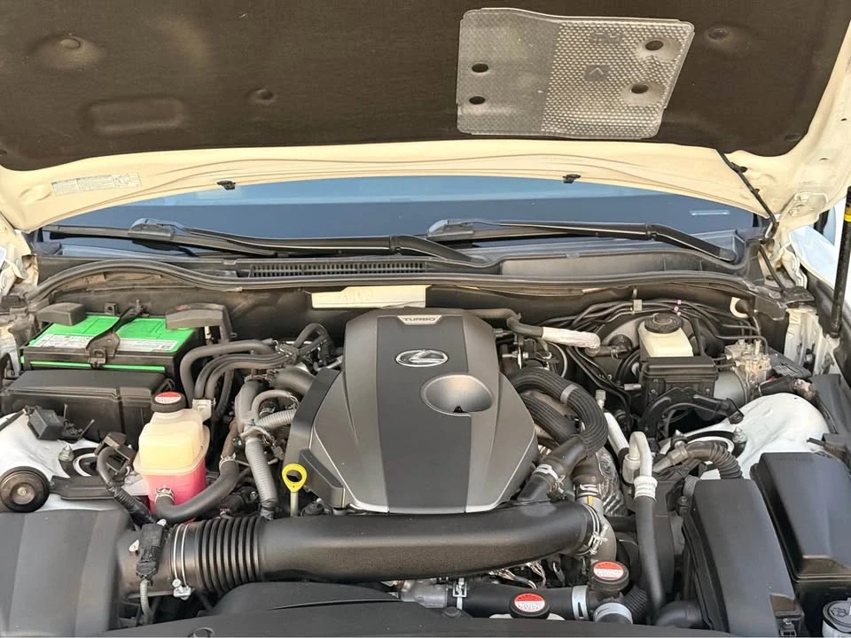 2016 Lexus IS 3rd Gen - Image 11 of 20
