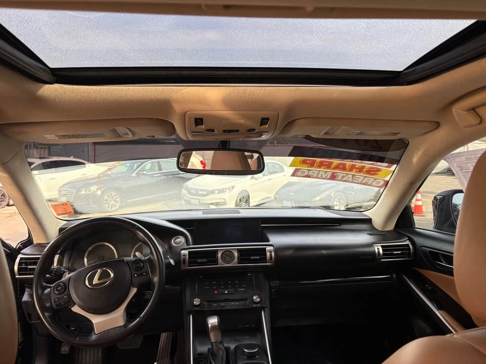 2016 Lexus IS 3rd Gen - Image 7 of 9