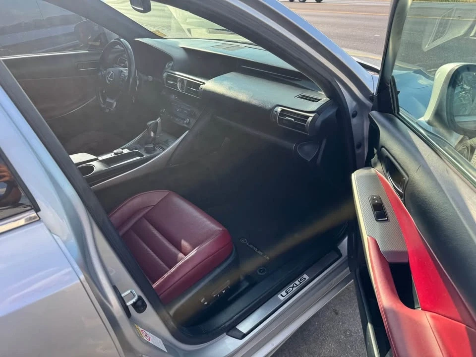 2016 Lexus IS 3rd Gen - Image 15 of 20