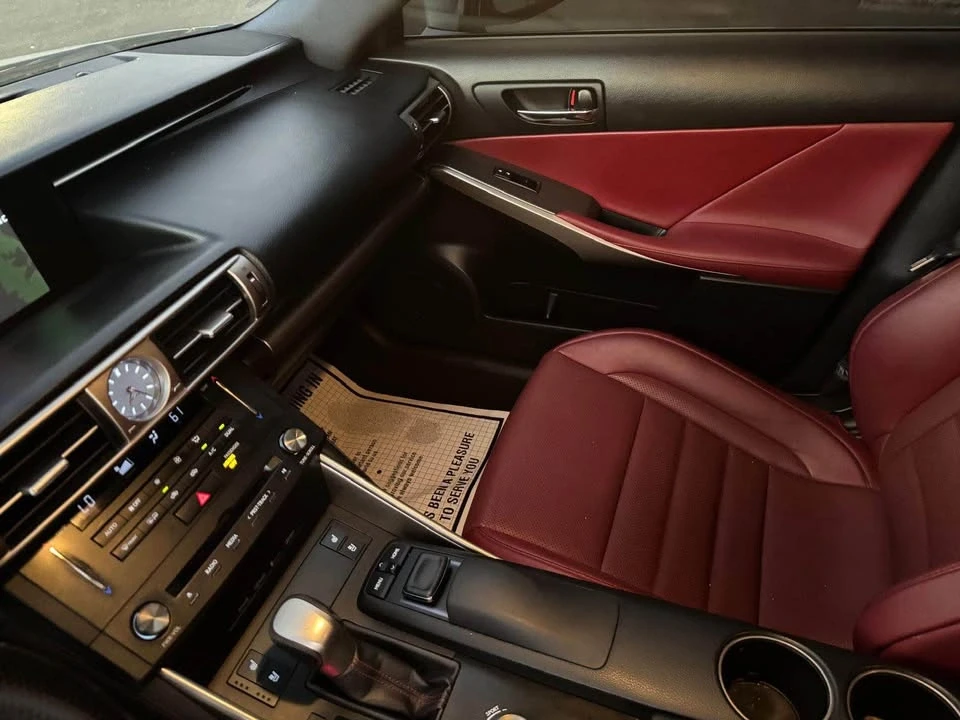 2016 Lexus IS 3rd Gen - Image 19 of 19