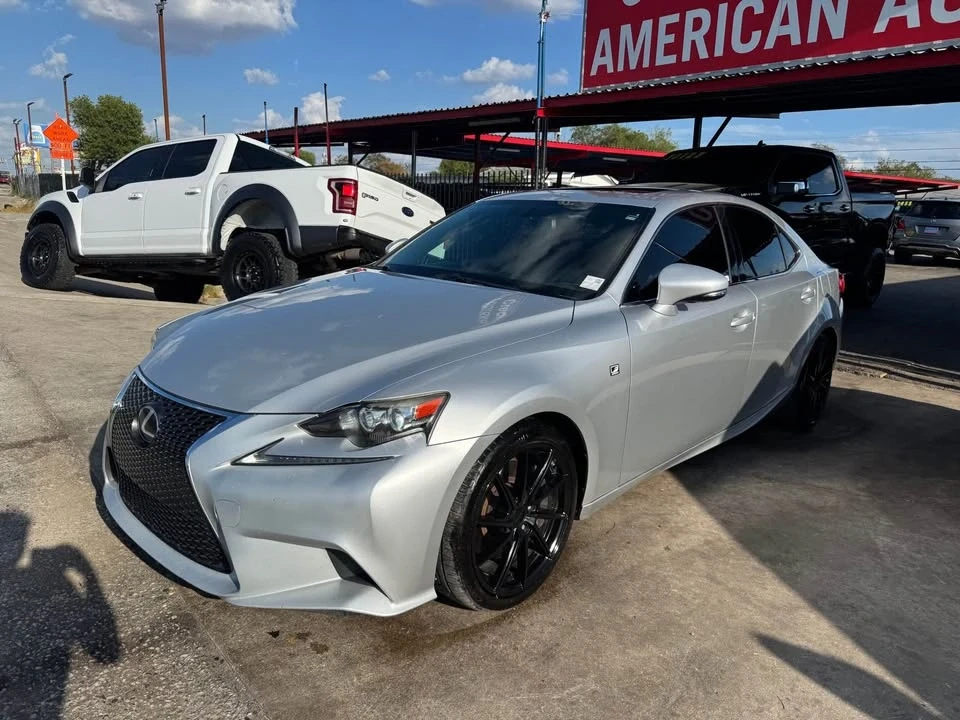 2016 Lexus IS 3rd Gen - Image 9 of 20