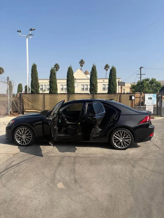 2016 Lexus IS 3rd Gen - Image 11 of 14