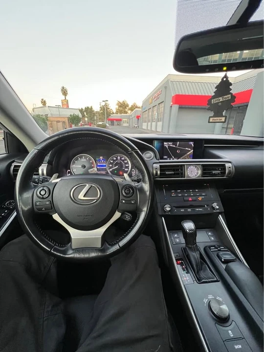 2016 Lexus IS 3rd Gen - Image 6 of 7