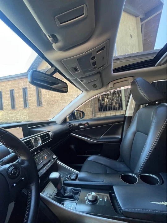 2016 Lexus IS 3rd Gen - Image 8 of 9