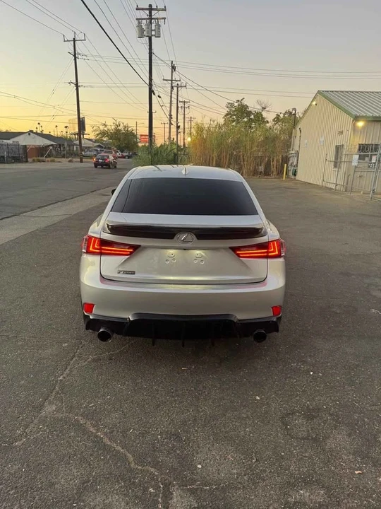 2016 Lexus IS 3rd Gen - Image 8 of 19