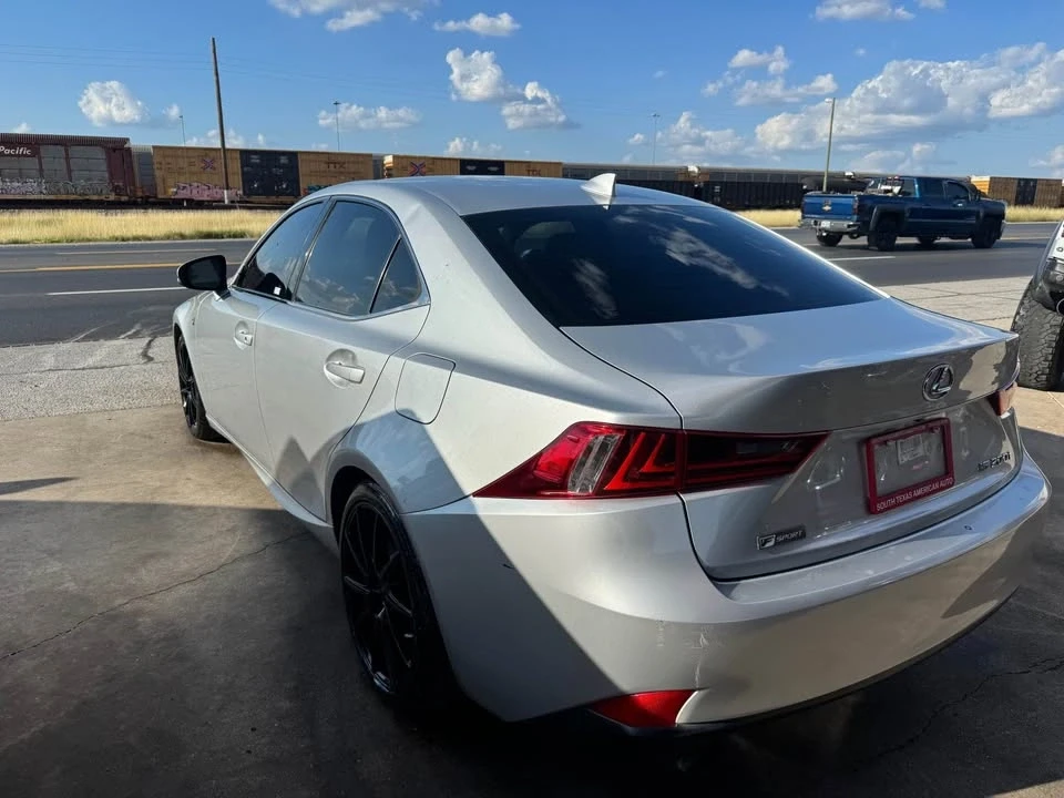 2016 Lexus IS 3rd Gen - Image 11 of 20